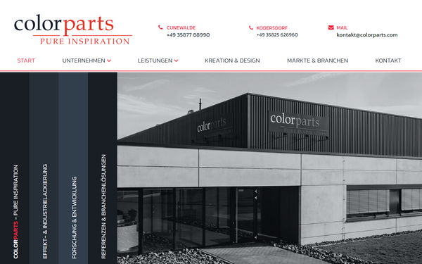 Ansichten einer barrierefreien Webseite von ColorParts auf großem Bildschirm, Tablet und Mobiltelefon, die zugängliche Designprinzipien umsetzt.